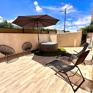 Maison De Charme Avec Jacuzzi Molleges